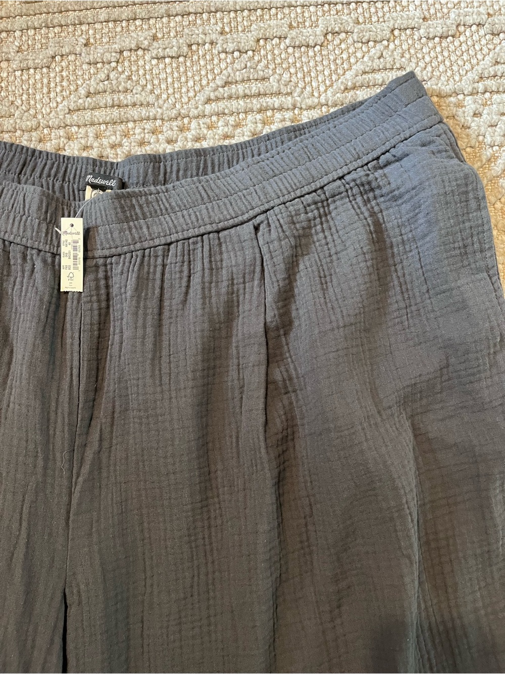 NEW Madewell Untailored Wide-Leg Lightspun Crop Pant - Picture 4 of 7